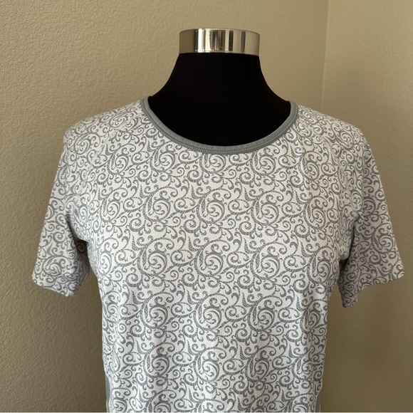 REI Top Gray White Pullover Short Sleeve Stretch Tee Shirt Mesh - Picture 3 of 11